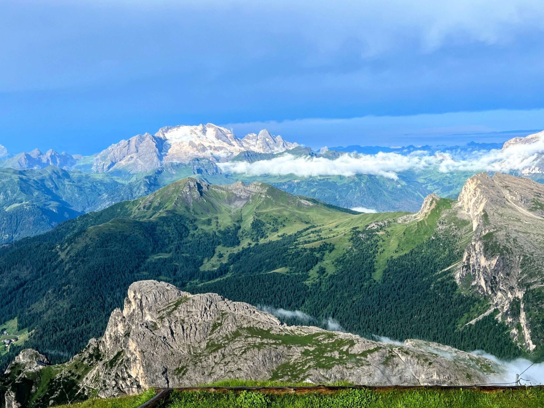 wanderung_dolomiten_hoehenweg_1_etappe_4_rifugio_lagazuoi_rifugio_cinque_torri_