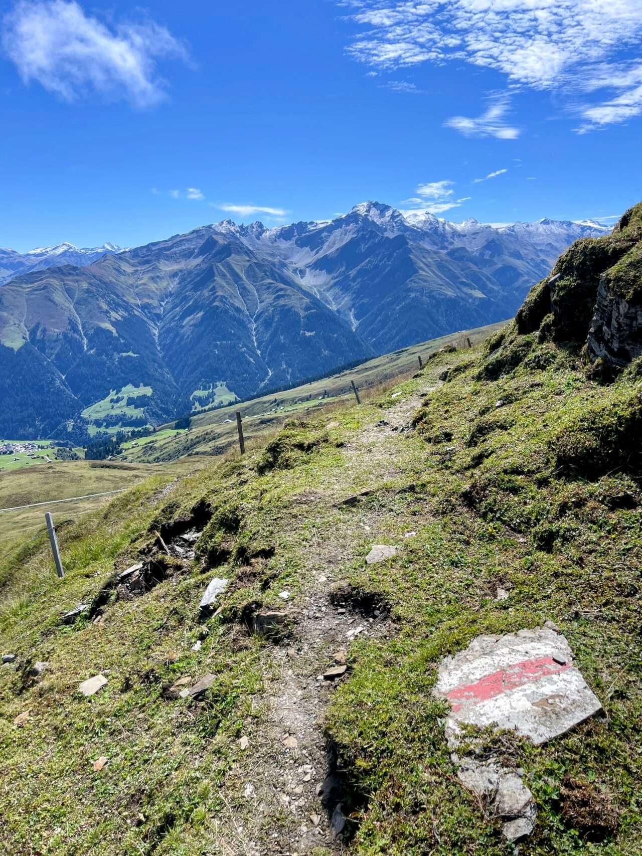 Alpenpässeweg_etappe_8_vella_lumein_