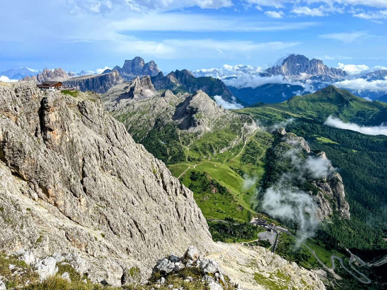wanderung_dolomiten_hoehenweg_1_etappe_3_rifugio_lavarella_rifugio_lagazuoi_