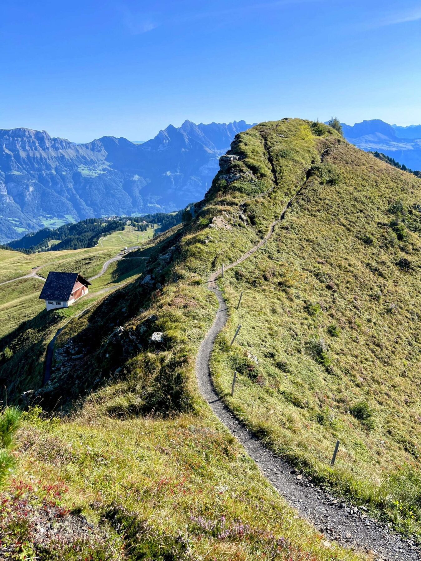 wanderung_7_gipfel_tour_maschgenkamm_spitzmeilenhütte_