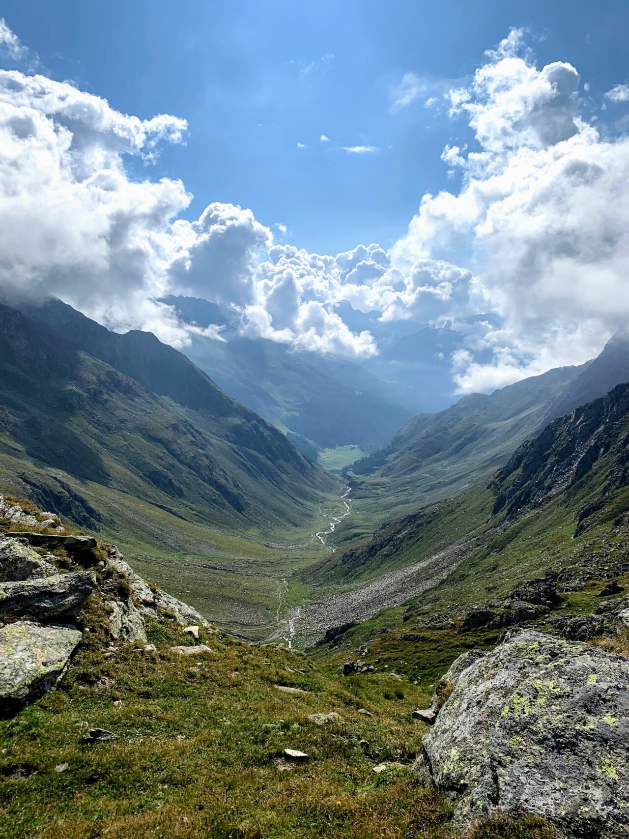 alpenueberquerung_mit_kindern_etappe_9_pfandler_alm_hirzer_huette_