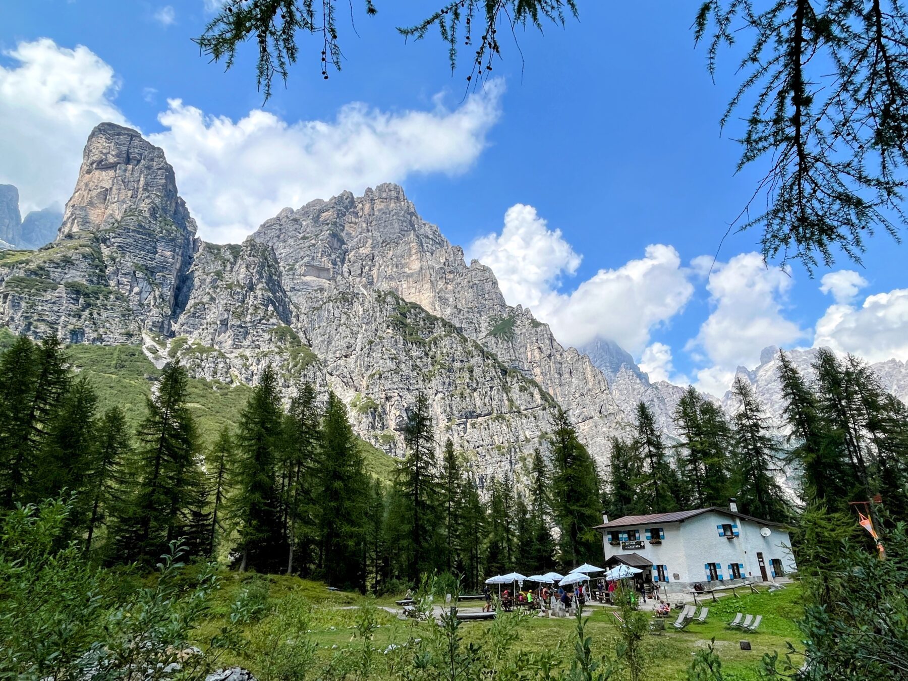 wanderung-rifugio-dell-altissimo-rifugio-selvata-