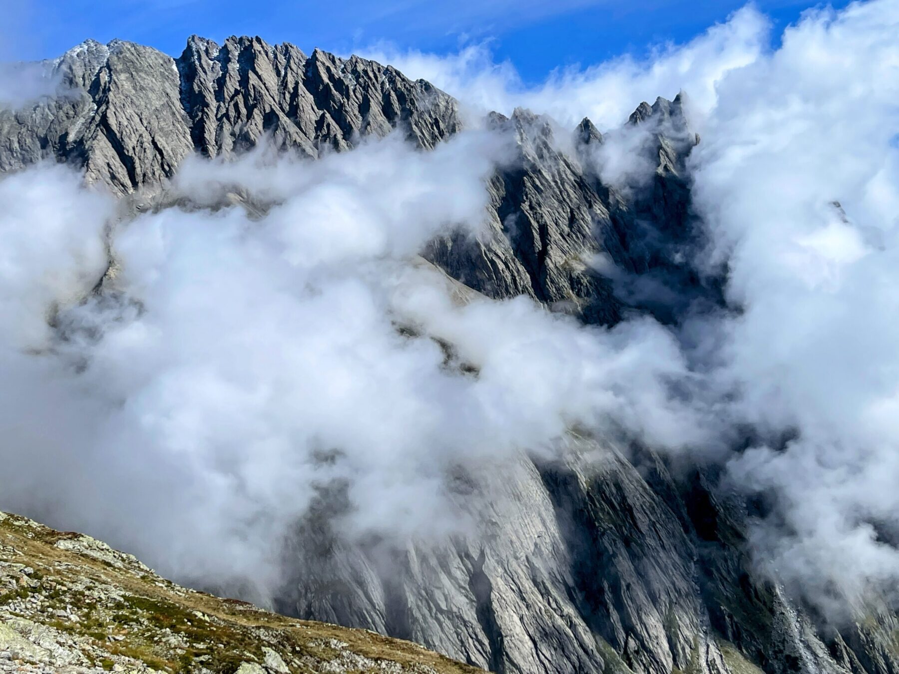 wanderung_5_huetten_panoramaweg_uri_
