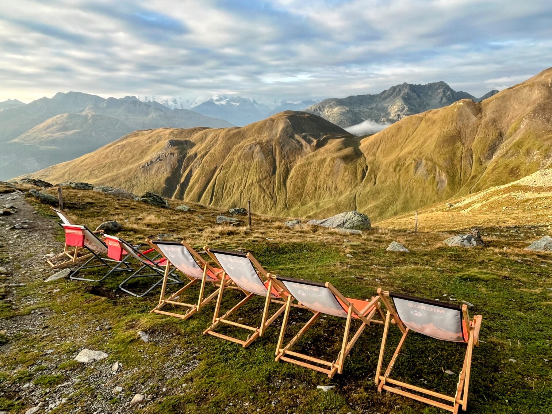 wanderung_bernina_trek_tag_2_eschahuette_jenatschuette_