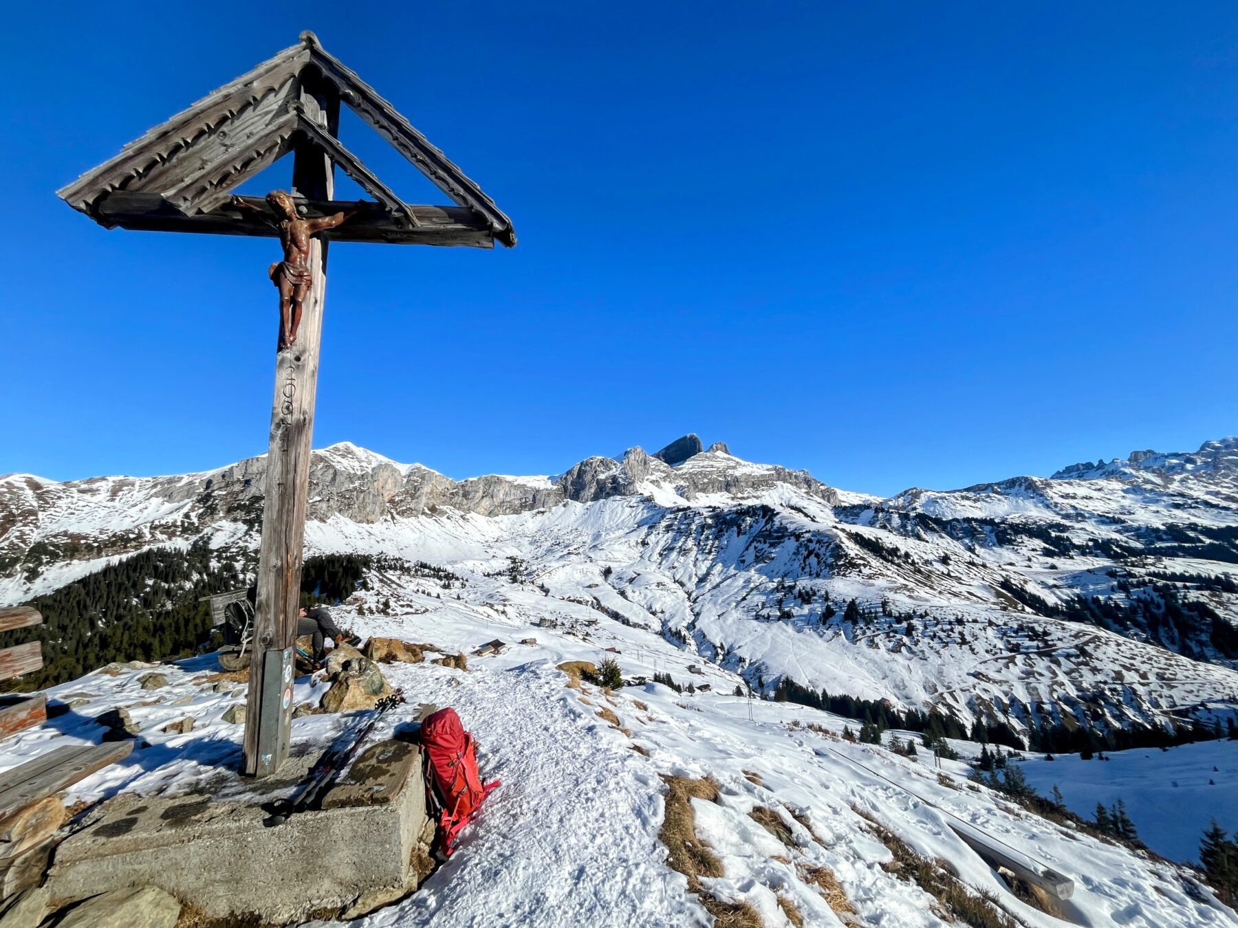 Schneeschuhe_winterwandern_eggberge_hueenderegg_ratzi__IMG_5659