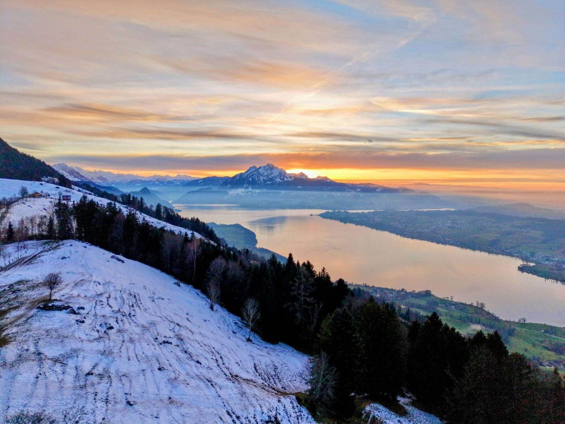 vollmond_fackel_sonnenuntergangswanderung_seebodenalp_räbalp_